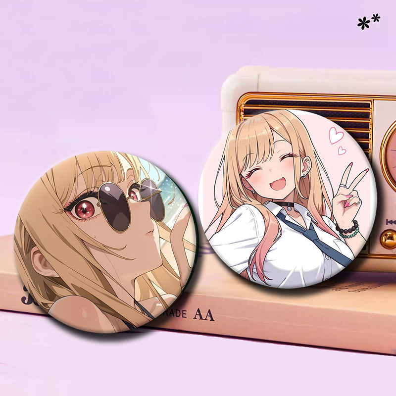 Schattig Anime Figuur Kitagawa - Anime Cosplay Idea recensie en prijs